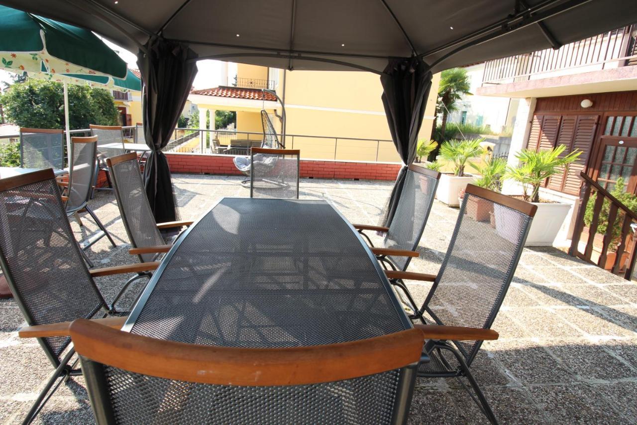 Apartments Rakovic Lovran Exterior foto