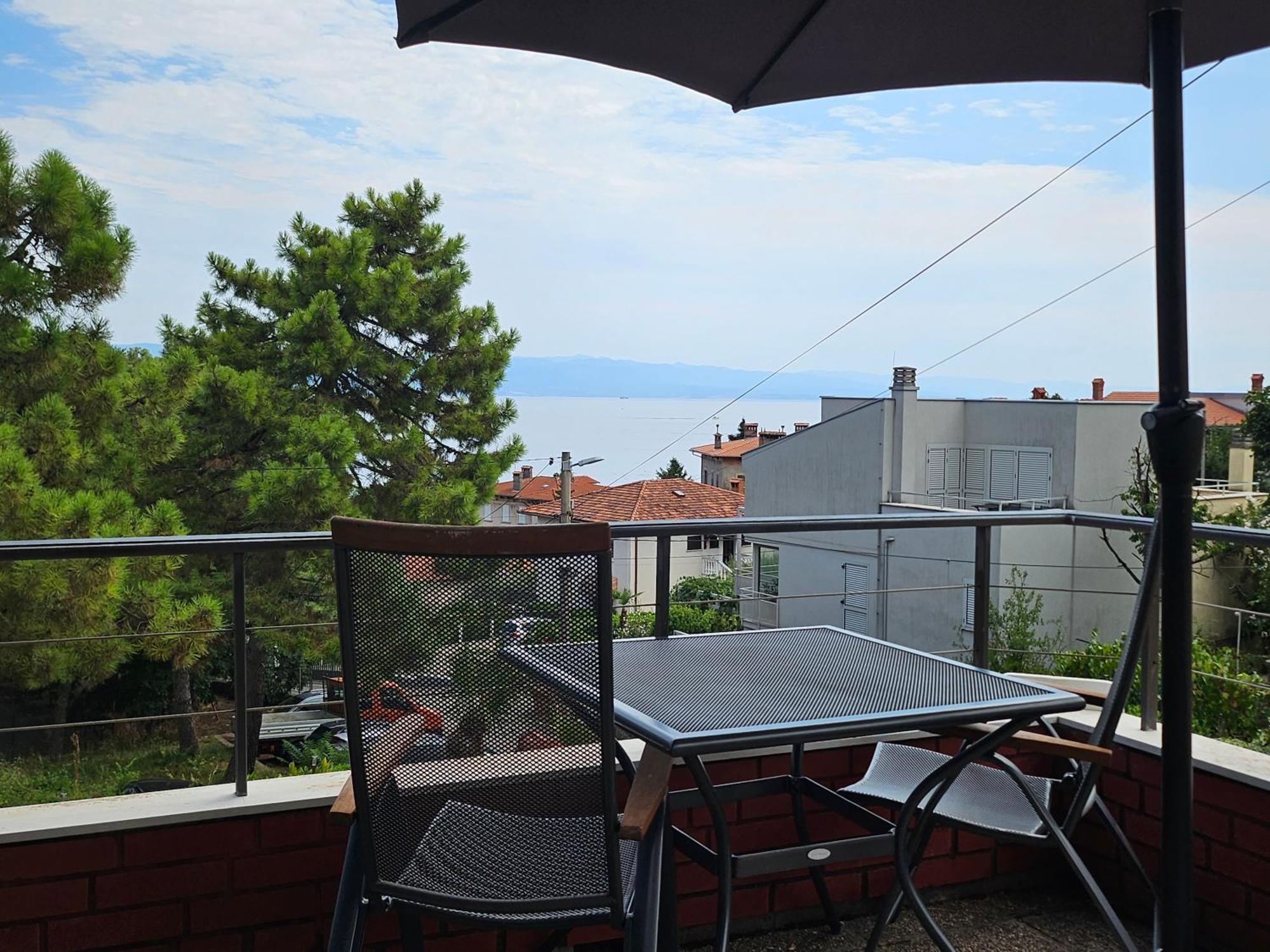 Apartments Rakovic Lovran Exterior foto